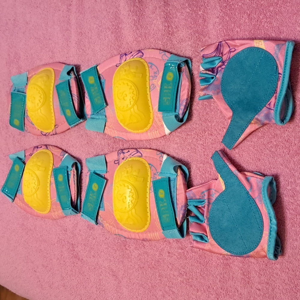 Shopkins knee, elbow, wrist pads
